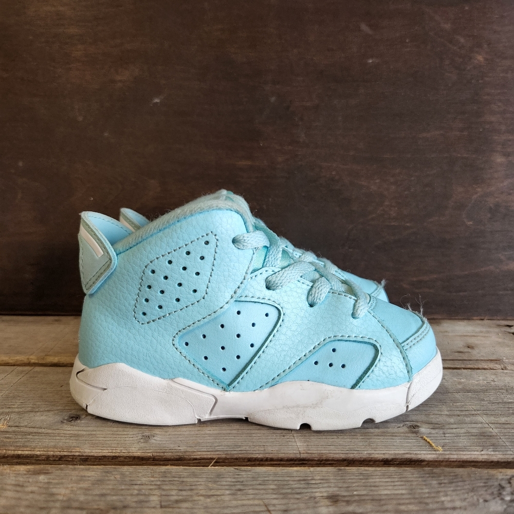 Nike Air Jordan 6 Retro Pantone Blue Toddler Size 8 Sneakers Shoes